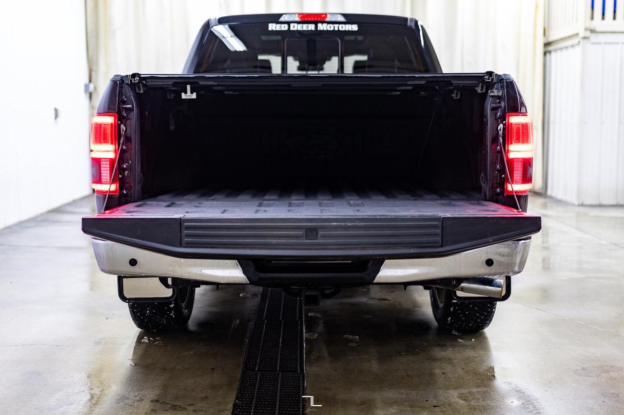 2018 Ford F-150 4x4 Super Crew King Ranch Leather Roof Nav Red Deer AB