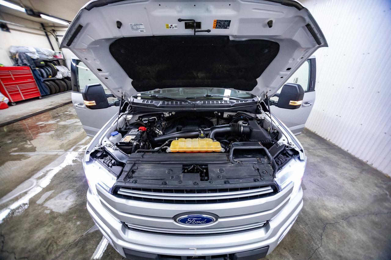 2018 Ford F-150 4x4 Super Crew Lariat FX4 Leather Roof Nav Red Deer AB