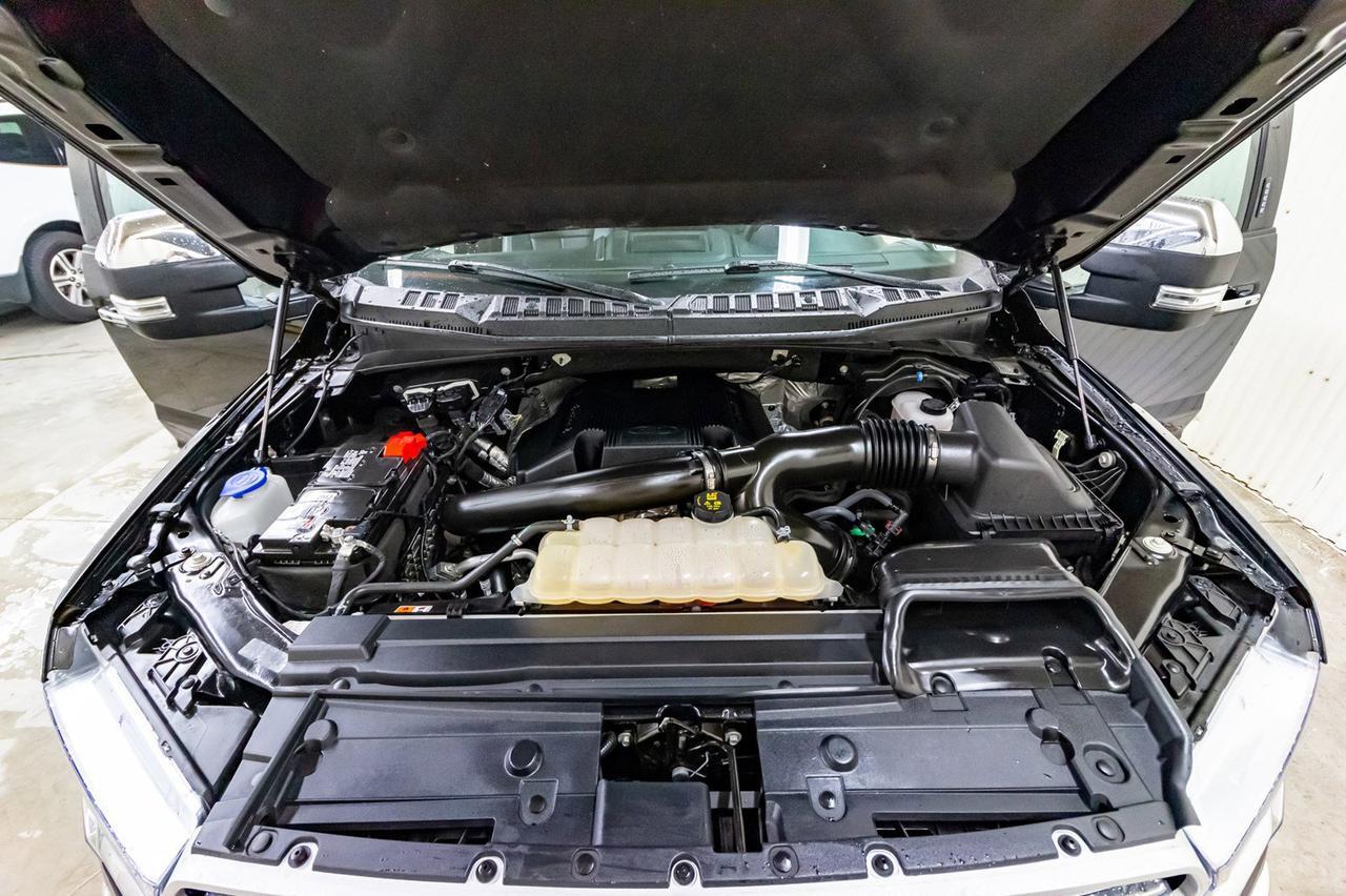 2018 Ford F-150 4x4 Super Crew Lariat FX4 Longbox Leather Roof Nav Red Deer AB