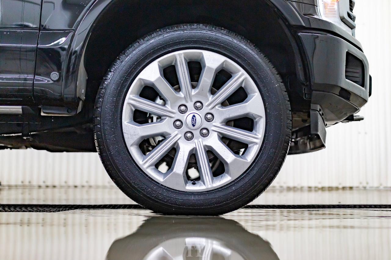 2018 Ford F-150 4x4 Super Crew Limited Level Kit Leather Roof Nav Red Deer AB