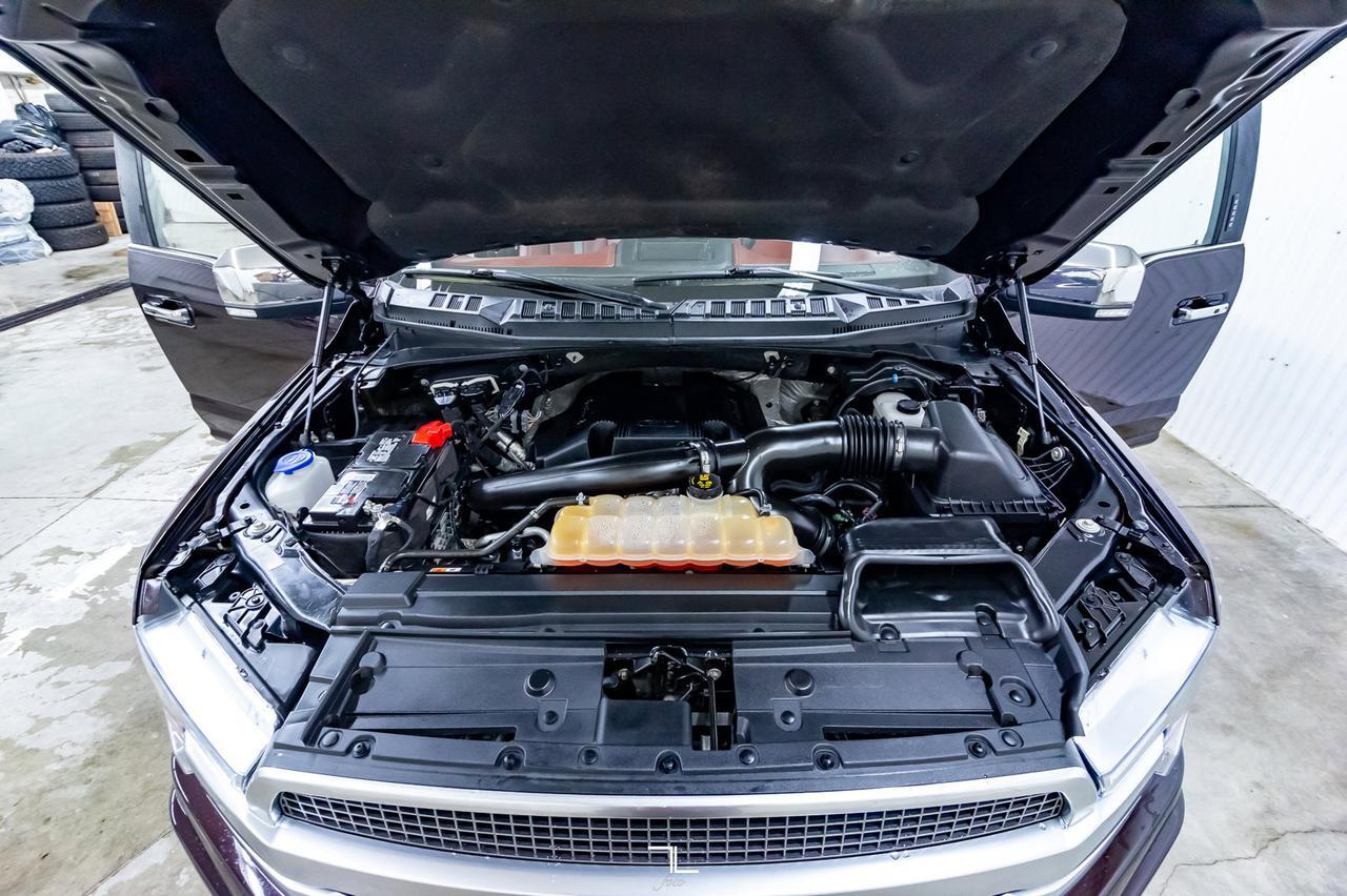 2018 Ford F-150 4x4 Super Crew Platinum Leather Roof Nav Red Deer AB