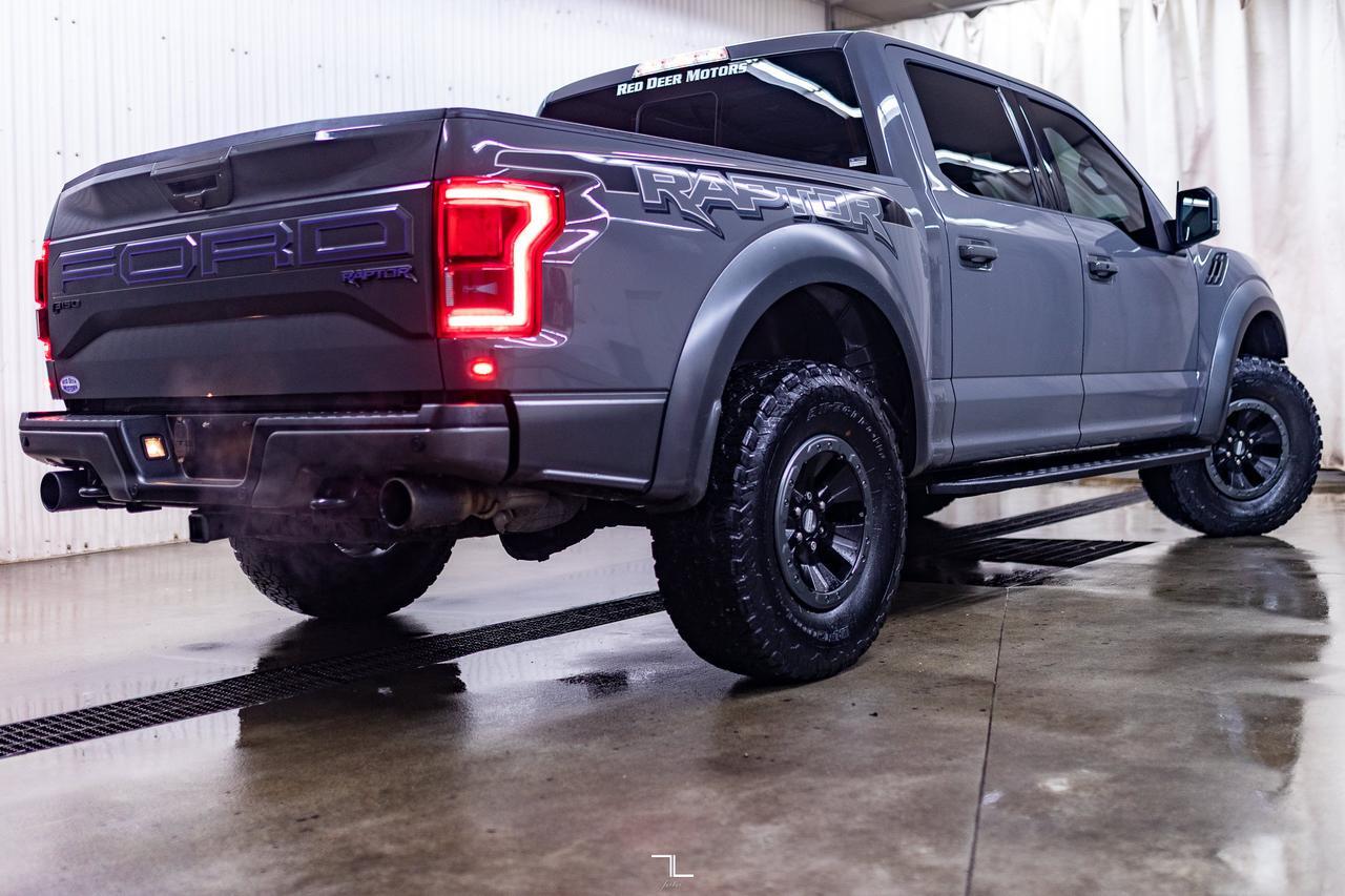 2018 Ford F-150 4x4 Super Crew Raptor Leather Roof Nav BCam Red Deer AB