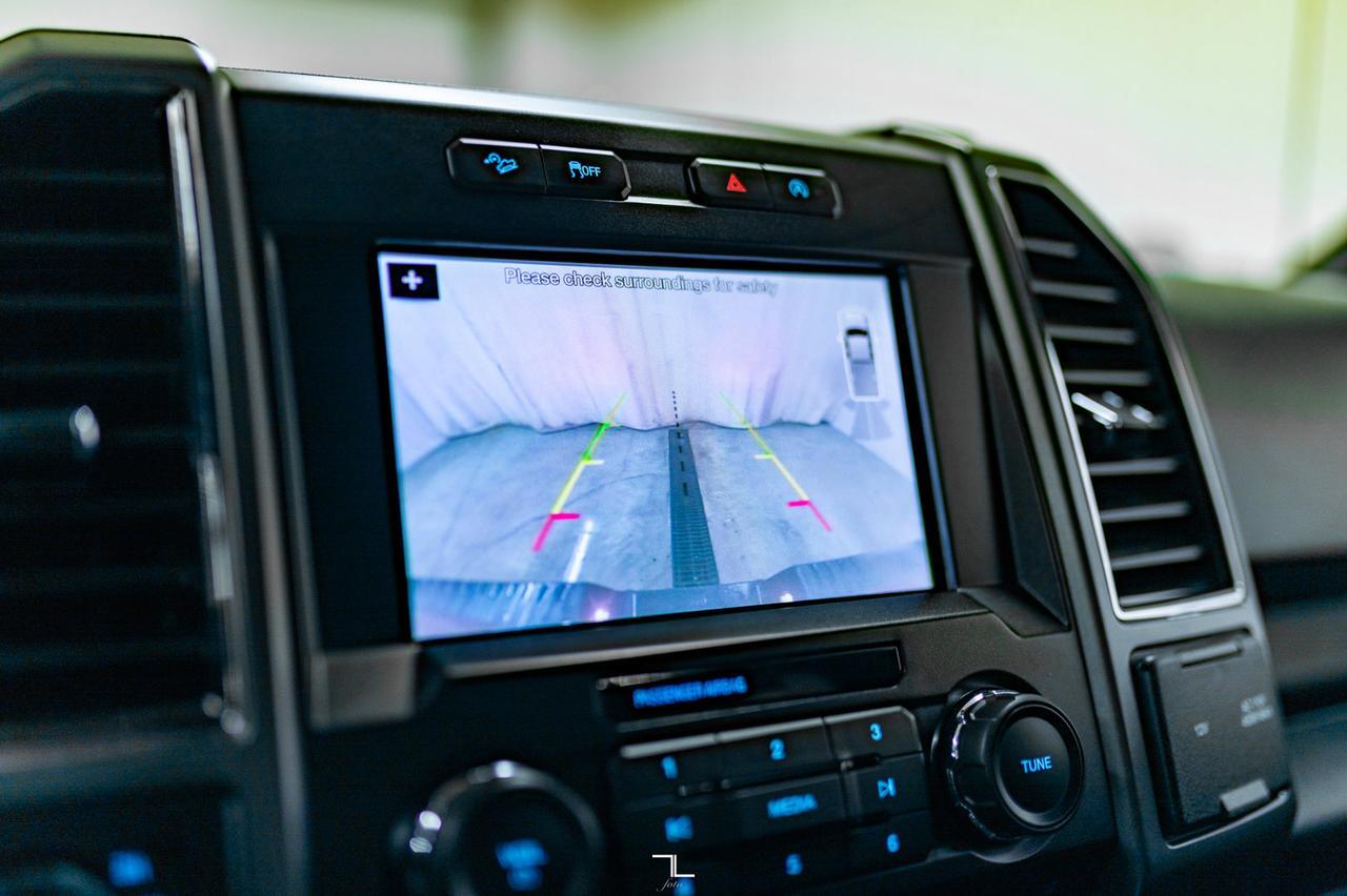 2018 Ford F-150 4x4 Super Crew XLT FX4 Nav BCam Red Deer AB