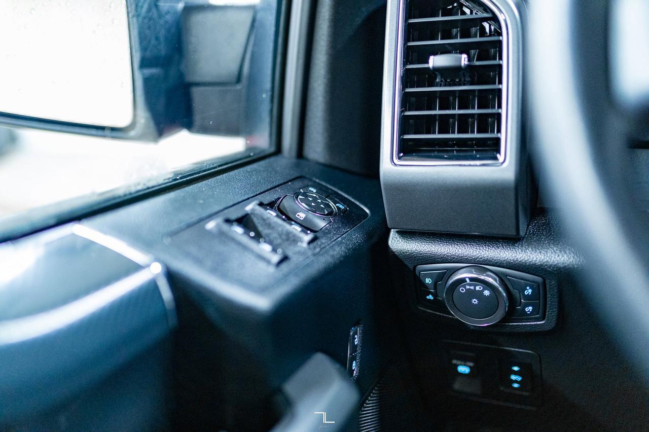 2018 Ford F-150 4x4 Super Crew XLT FX4 Nav BCam Red Deer AB