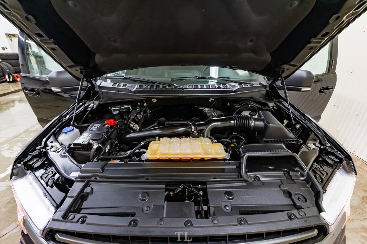 2018 Ford F-150 4x4 Super Crew XLT FX4 Nav BCam Red Deer AB