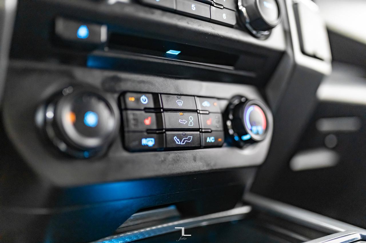 2018 Ford F-150 4x4 Super Crew XLT FX4 Nav BCam Red Deer AB