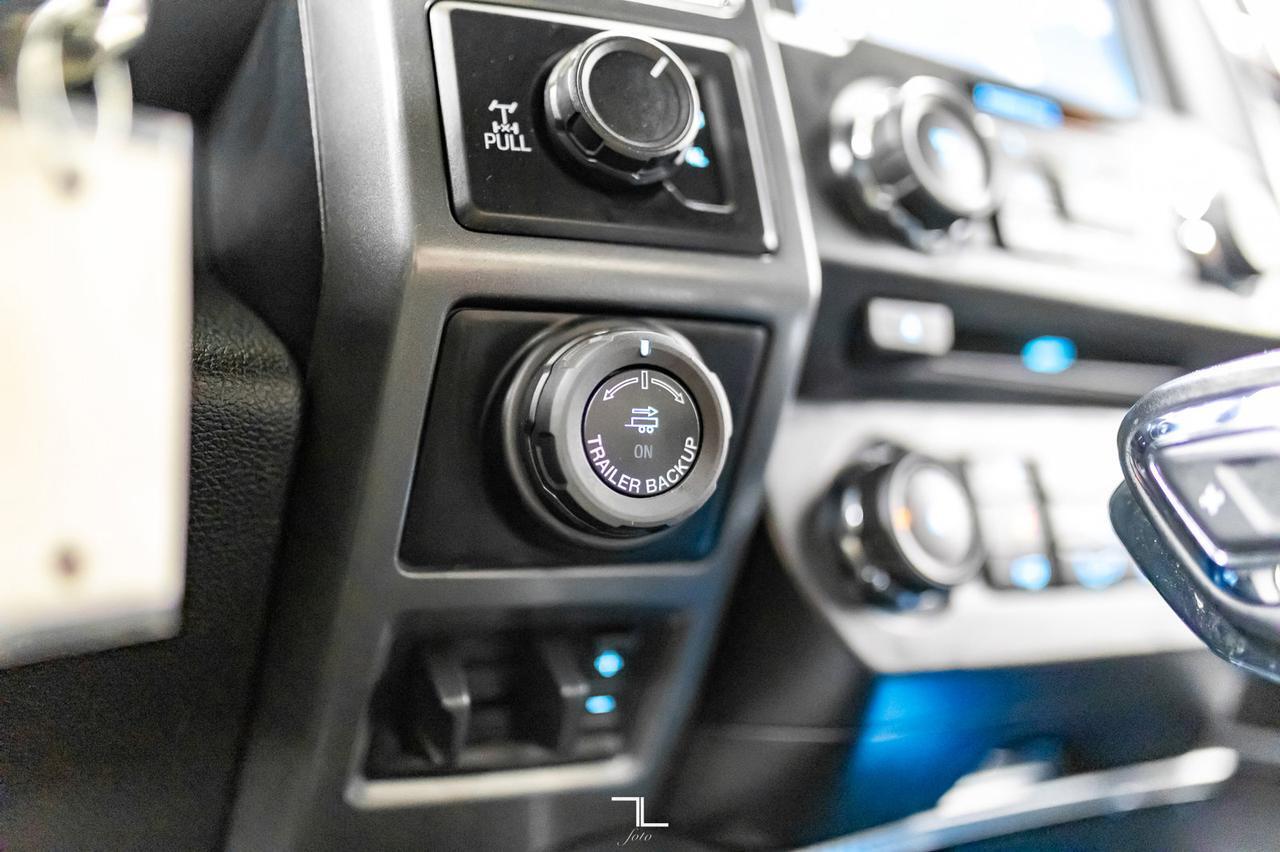 2018 Ford F-150 4x4 Super Crew XLT FX4 Nav BCam Red Deer AB