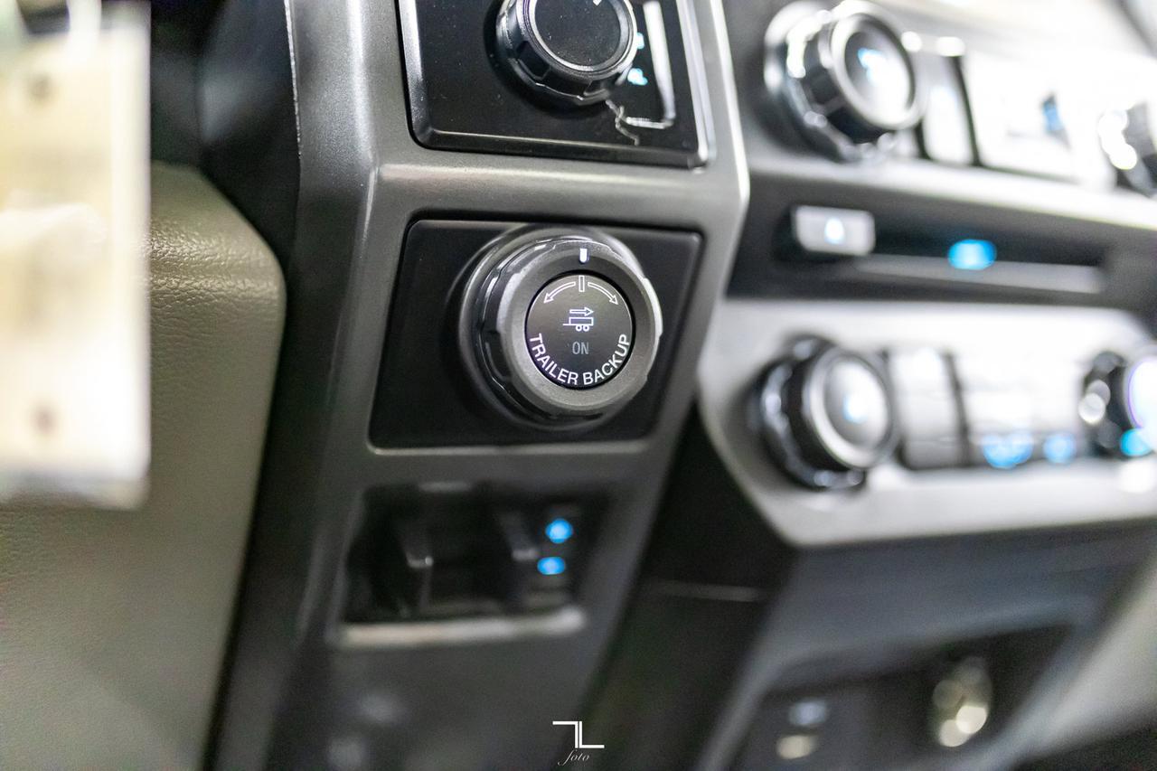 2018 Ford F-150 4x4 Super Crew XLT Longbox BCam Red Deer AB