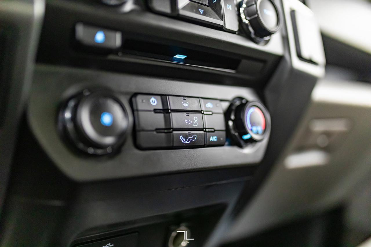 2018 Ford F-150 4x4 Super Crew XLT Longbox BCam Red Deer AB