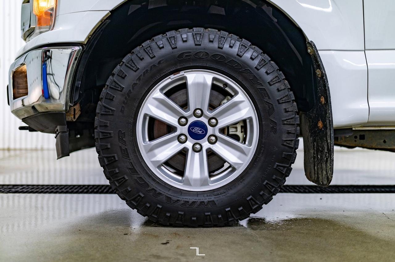 2018 Ford F-150 4x4 Super Crew XLT Longbox BCam Red Deer AB