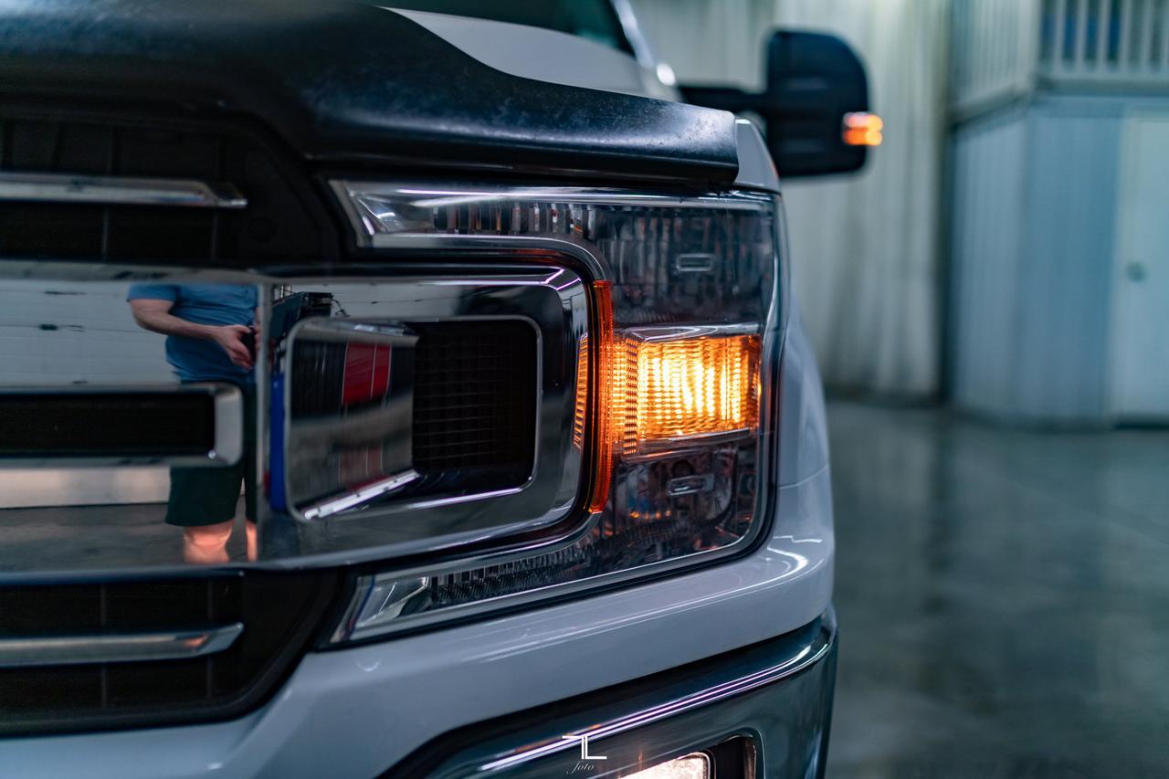 2018 Ford F-150 4x4 Super Crew XLT Longbox BCam Red Deer AB
