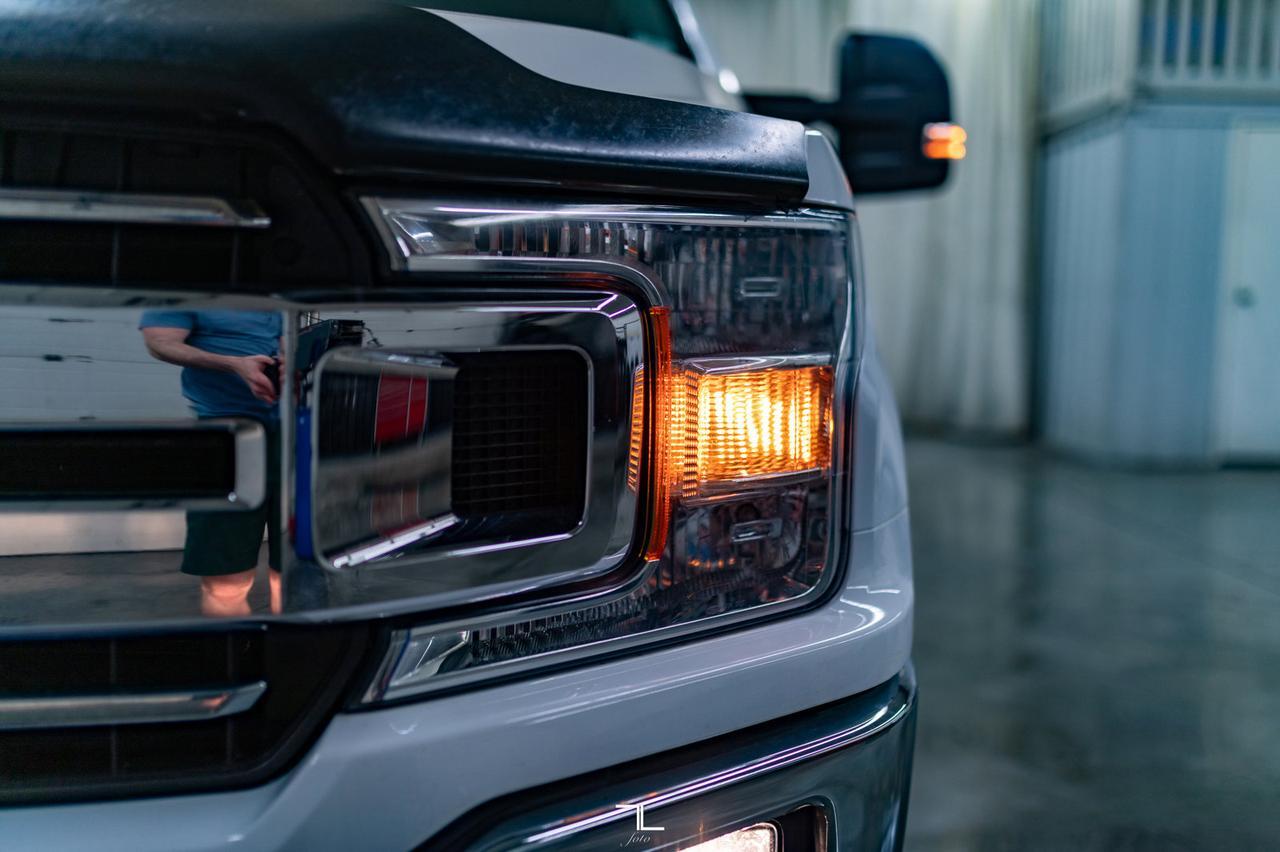 2018 Ford F-150 4x4 Super Crew XLT Longbox BCam Red Deer AB