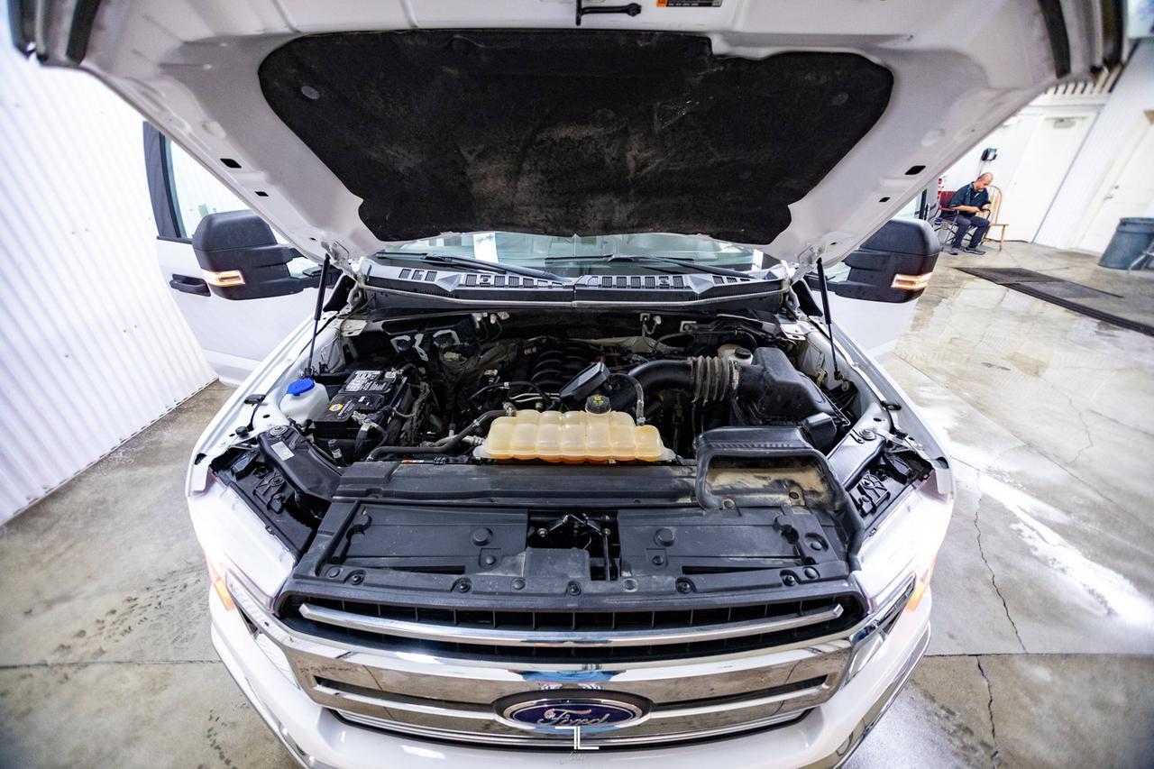 2018 Ford F-150 4x4 Super Crew XLT Longbox BCam Red Deer AB