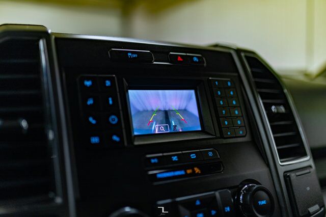 2018 Ford F-150 4x4 Super Crew XLT PSeat BCam Red Deer AB