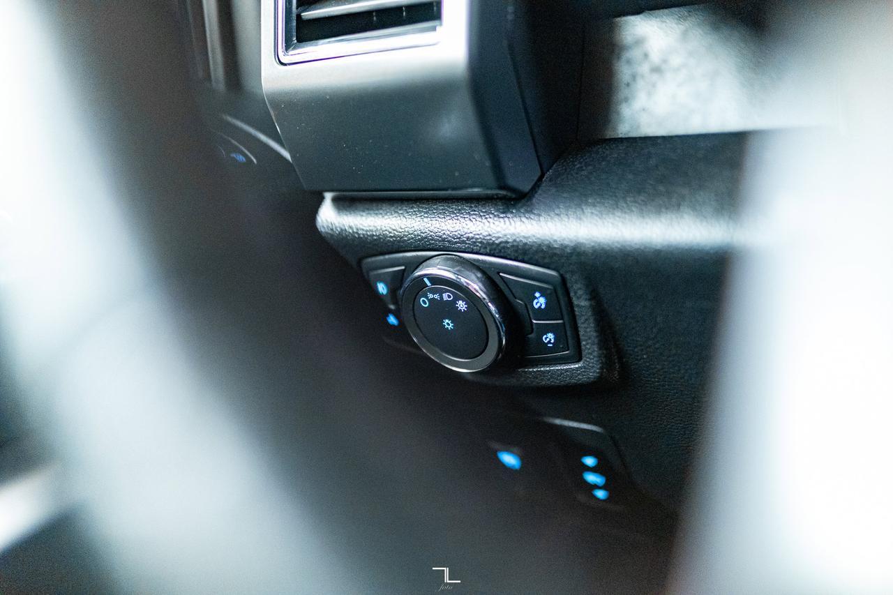 2018 Ford F-150 4x4 Super Crew XLT Sport Nav BCam Red Deer AB