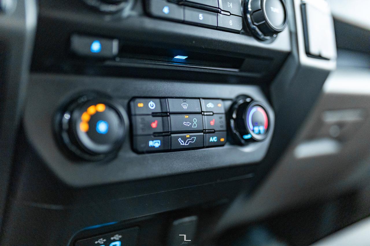 2018 Ford F-150 4x4 Super Crew XLT XTR Longbox BCam Red Deer AB