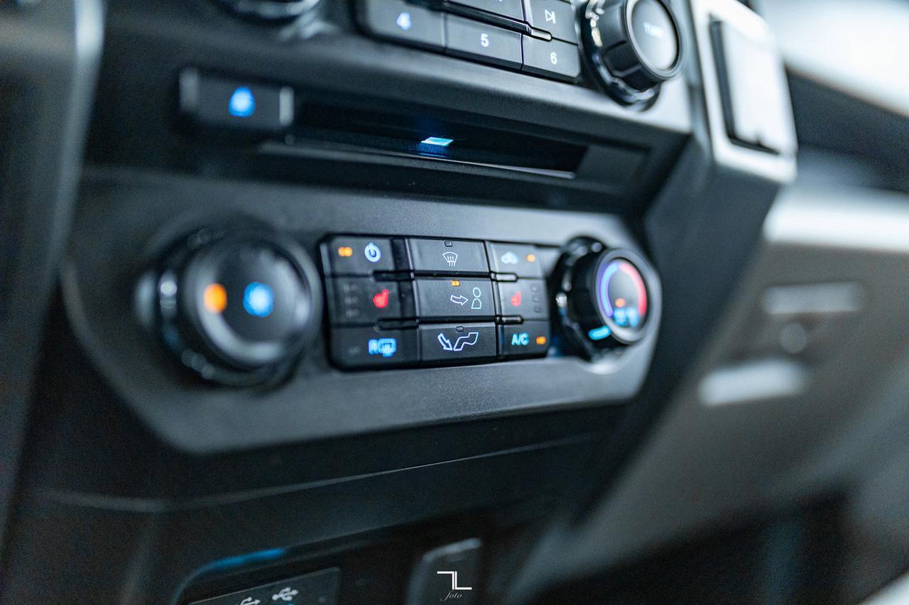 2018 Ford F-150 4x4 Super Crew XLT XTR Nav BCam Red Deer AB