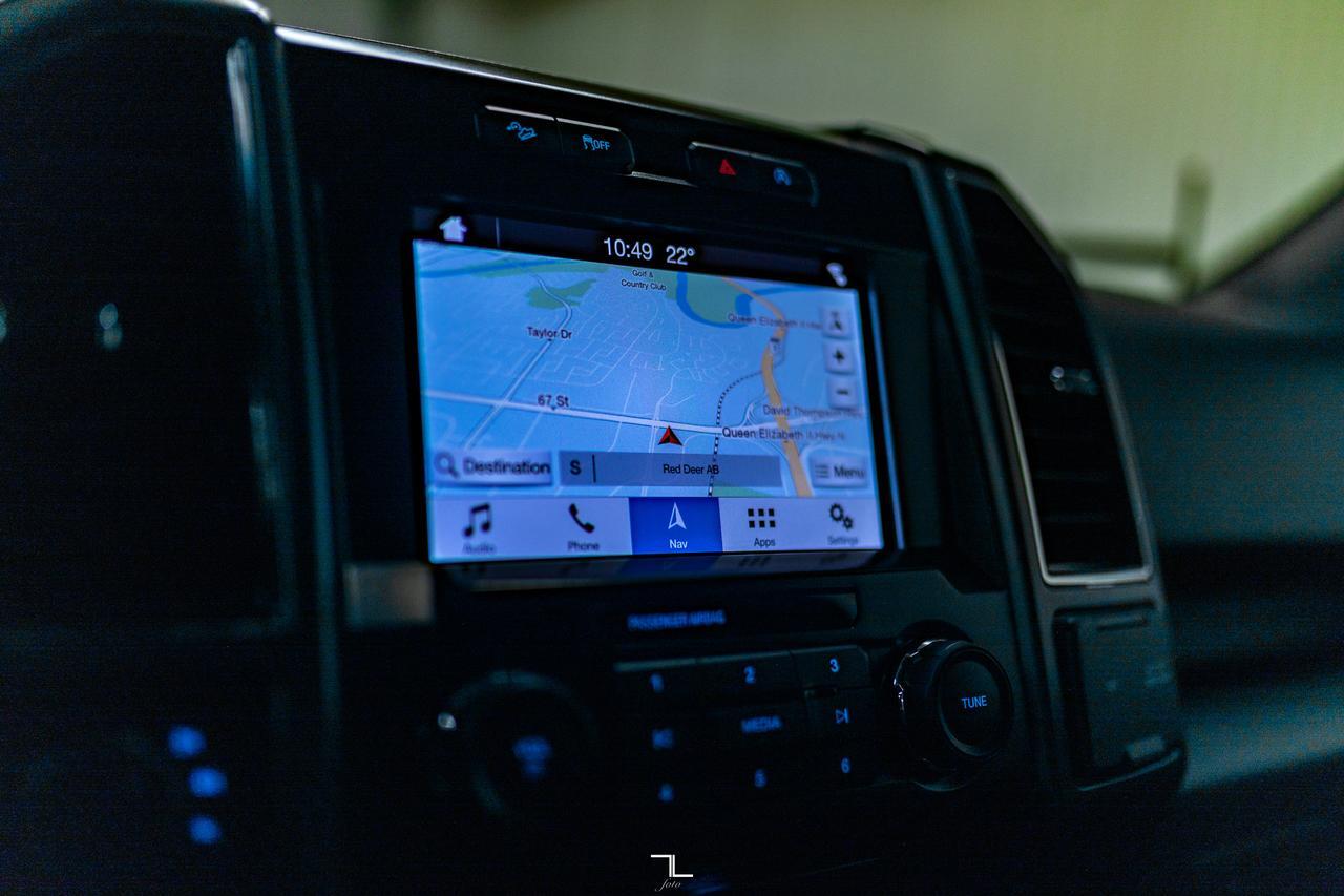 2018 Ford F-150 4x4 Super Crew XLT XTR Nav BCam Red Deer AB