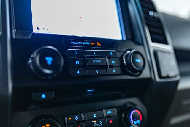 2018 Ford F-150 4x4 Super Crew XLT XTR Nav BCam Red Deer AB