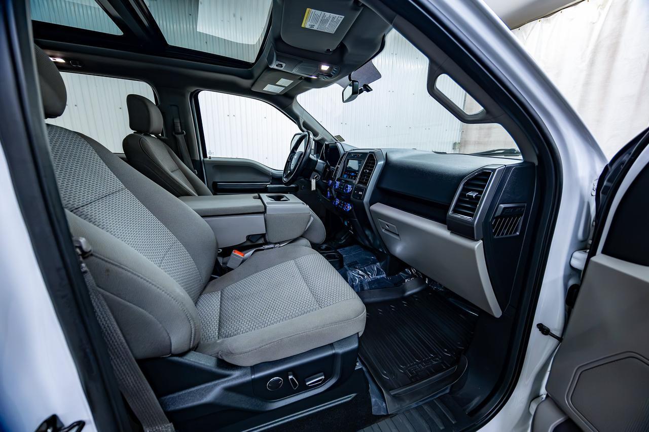 2018 Ford F-150 4x4 Super Crew XLT XTR Nav Roof 6.5 Ft. Box Red Deer AB