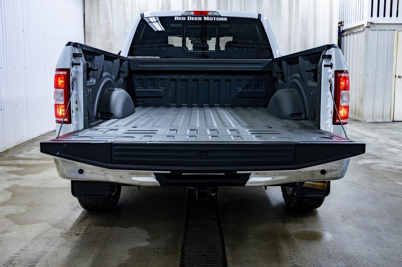 2018 Ford F-150 4x4 Super Crew XLT XTR Nav Roof 6.5 Ft. Box Red Deer AB