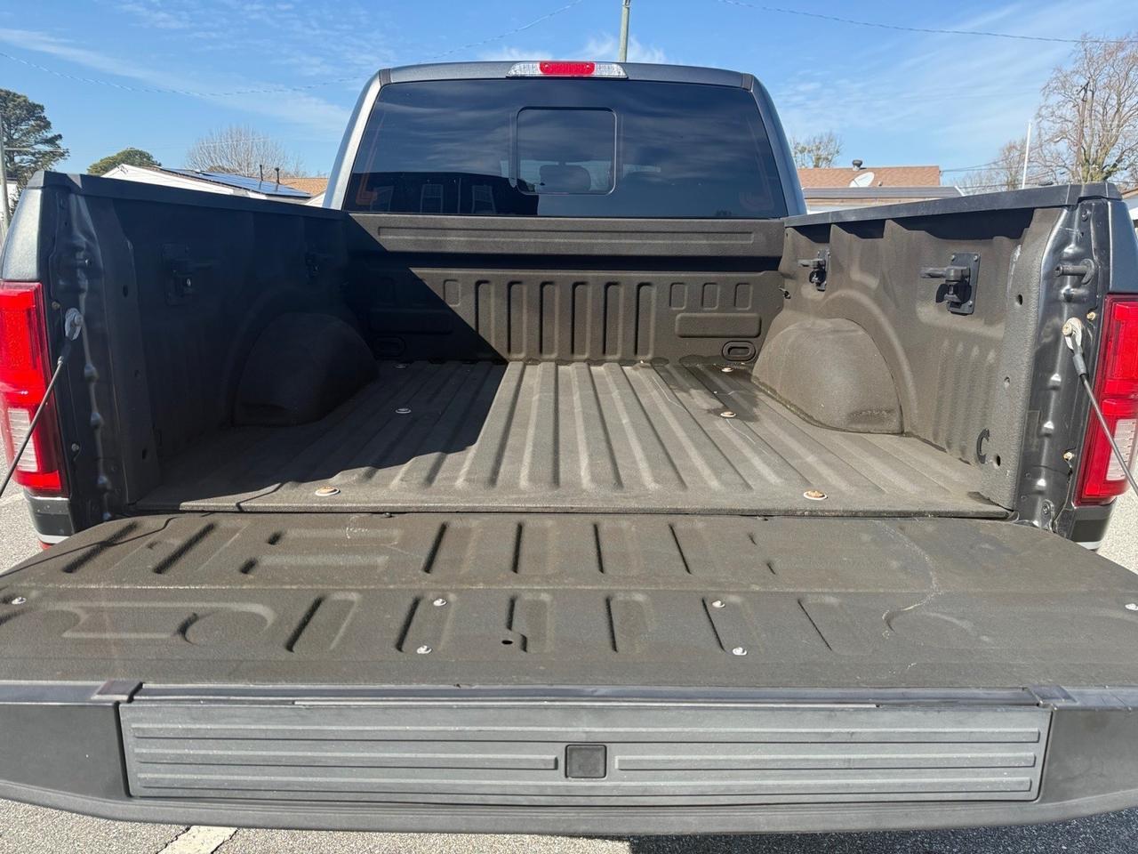 2018 Ford F-150 LARIAT, HEATED AND VENTILATED SEATS, HEATED REAR SEATS, MOONROOF, POWER SLIDING REAR WINDOW, POWER RUNNING BOARDS, TOW HOOKS, TOW PACKAGE, B&O SPEAKERS, BACKUP CAMERA, POWER FOLDING MIRRORS, CLEAN CARFAX, ONLY 1 OWNER! Norfolk VA