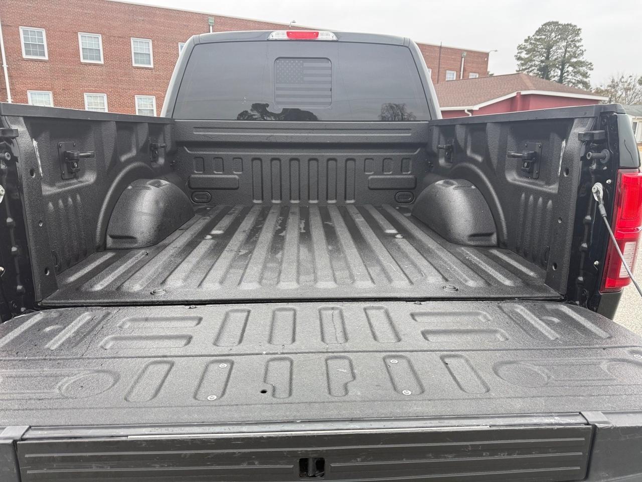 2018 Ford F-150 LARIAT, RUNNING BOARDS, UNIVERSAL GARAGE DOOR OPENER, POWER SLIDING REAR WINDOW, MOONROOF, B&O SPEAKERS, BACKUP CAMERA, HEATED/VENTILATED SEATS, HEATED REAR SEATS, TOW PACKAGE, TOW HOOKS, REMOTE START, COME AND TEST DRIVE THIS F-150 TODAY! Norfolk VA