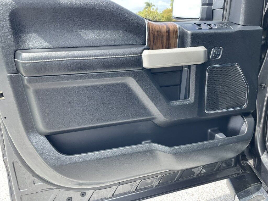 2018 Ford F-150 LARIAT~3.5 ECOBOOST~VOICE ACTIVATED NAVIGATION~LEATHER~ONLINE FINANCE AND SHIPPING AVAILABLE!!! Sarasota FL