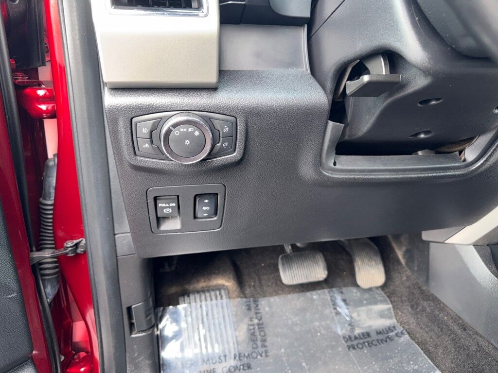 2018 Ford F-150 LARIAT~5.0 V8~RUNNING BOARDS!~BED LINER~TONNEAU COVER~TRAILER PACKAGE~VOICE ACTIVATED NAVIGATION~ONLINE FINANCE AND SHIPPING AVAILABLE!!!!!!! Sarasota FL