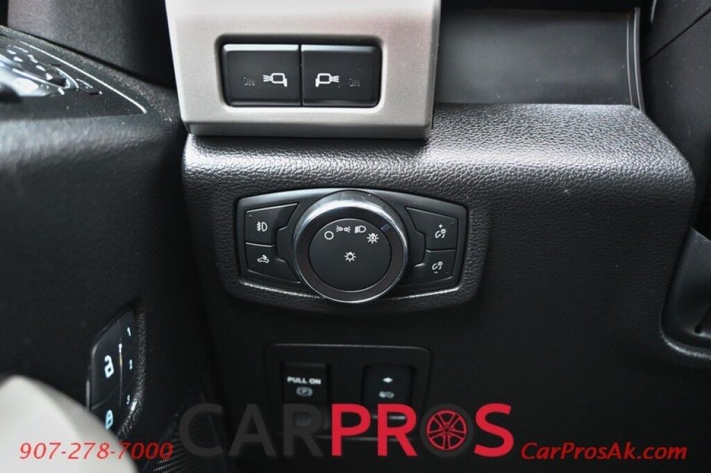 2018 Ford F-150 Lariat - 4X4 - Crew Cab - FX4 Off Road Pkg - Chrome Appearance Pkg - Heated & Cooled Leather Seats - Remote Start - Twin Panel Moonroof - Navigation - Max Trailer Tow Pkg - 1 Owner Anchorage AK