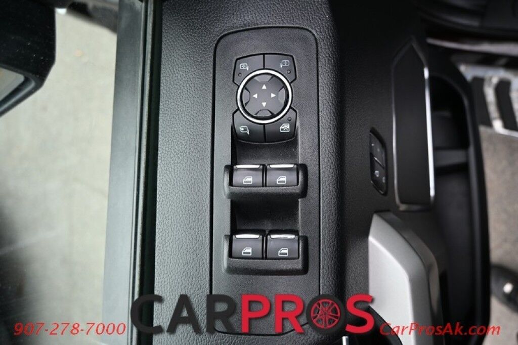 2018 Ford F-150 Lariat - 4X4 - Crew Cab - FX4 Off Road Pkg - Chrome Appearance Pkg - Heated & Cooled Leather Seats - Remote Start - Twin Panel Moonroof - Navigation - Max Trailer Tow Pkg - 1 Owner Anchorage AK