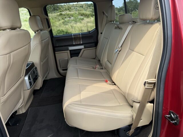 2018 Ford F-150 Lariat  TX