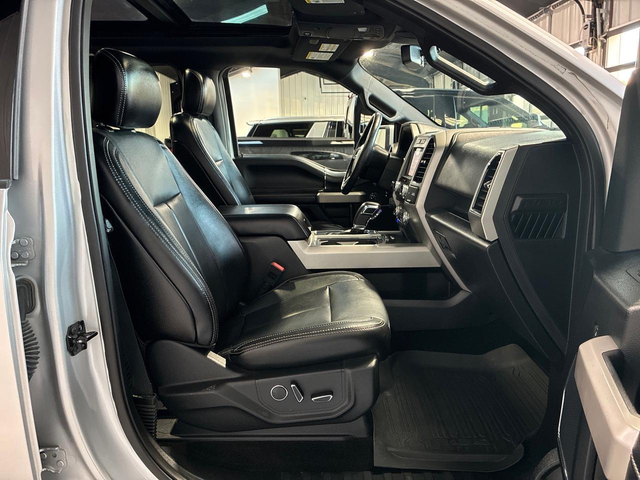 2018 Ford F-150 Lariat, 5.0 V8, 4x4, 502A Luxury Pkg, Pano Roof, FX4, Tow, 36 Gallon Tank Houston TX