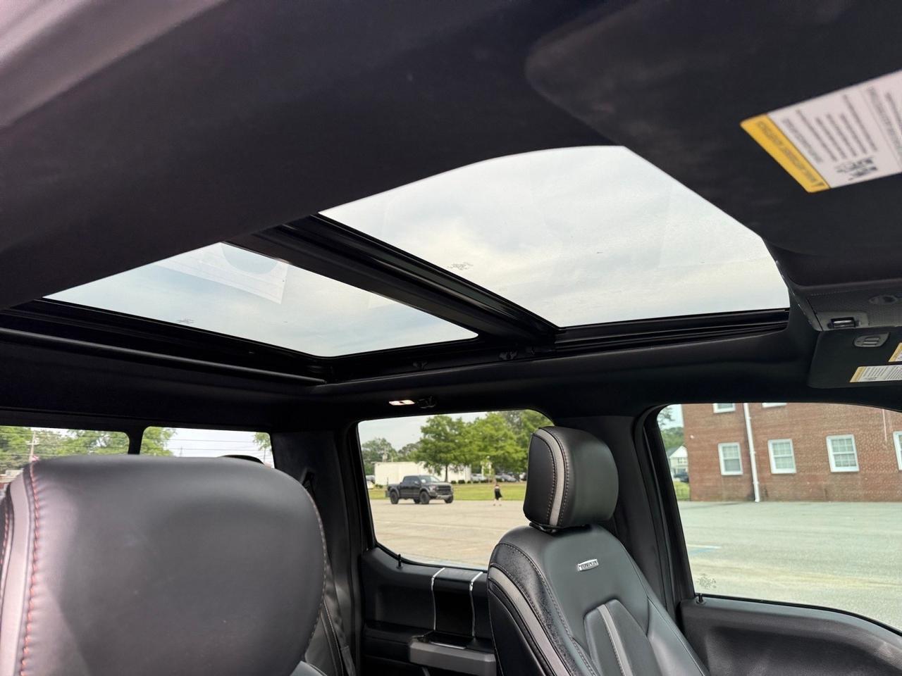 2018 Ford F-150 Platinum, MOONROOF, HEATED/VENTILATED SEATS, HEATED REAR SEATS, BLUETOOTH, POWER RUNNING BOARDS, TOW PACKAGE, BED LINER, POWER SLIDING REAR WINDOW POWER FOLDING MIRRORS, BACKUP CAMERA, REMOTE START, CLEAN CARFAX, SUPER CLEAN! Norfolk VA