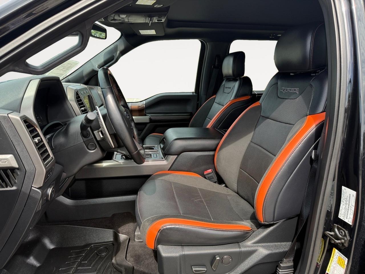 2018 Ford F-150 RAPTOR, 4X4, HEATED & COOLED SEATS, PANORAMIC SUNROOF, ANDROID AUTO/ APPLE CARPLAY, B&O SOUND SYSTEM, BED COVER, HIT THE ROAD IN STYLE AND CONFIDENCE TODAY!!!! Norfolk VA