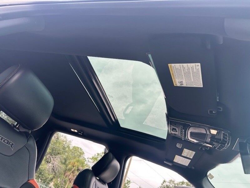 2018 Ford F-150 RAPTOR LOADED EXTRASS TUNED POWER BED RUNS AND LOOKS LIKE NEW Sarasota FL