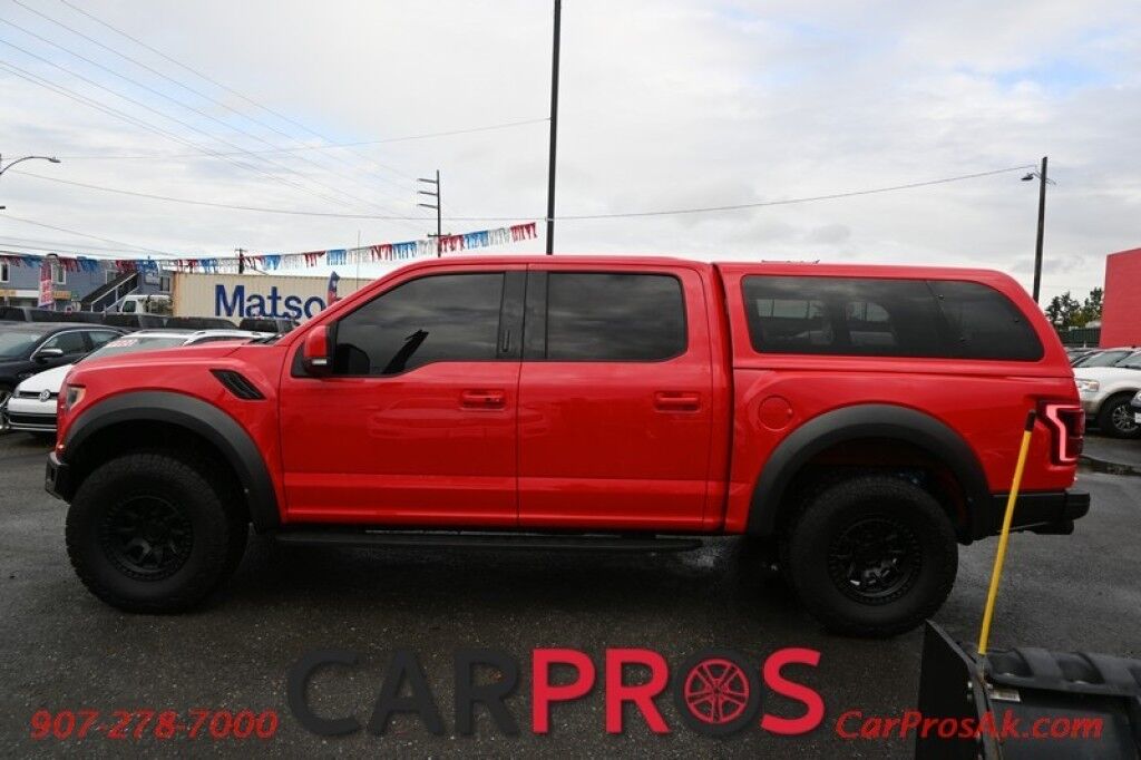 2018 Ford F-150 Raptor - 3.5L V6 Twin Turbo - Automatic - Raptor Tech Package - Front &amp; 2nd Row Heated Leather Seats - Remote Start - Pro Trailer Backup Assist - Off Road Shocks - 360&Acirc;&deg; Camera w- Backup - Spray In Bedliner - Paint Matched Topper - Tow Anchorage AK