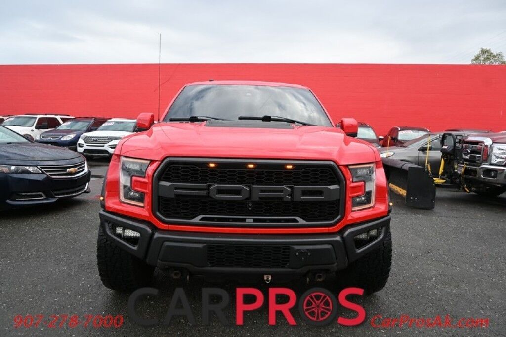 2018 Ford F-150 Raptor - 3.5L V6 Twin Turbo - Automatic - Raptor Tech Package - Front &amp; 2nd Row Heated Leather Seats - Remote Start - Pro Trailer Backup Assist - Off Road Shocks - 360&Acirc;&deg; Camera w- Backup - Spray In Bedliner - Paint Matched Topper - Tow Anchorage AK