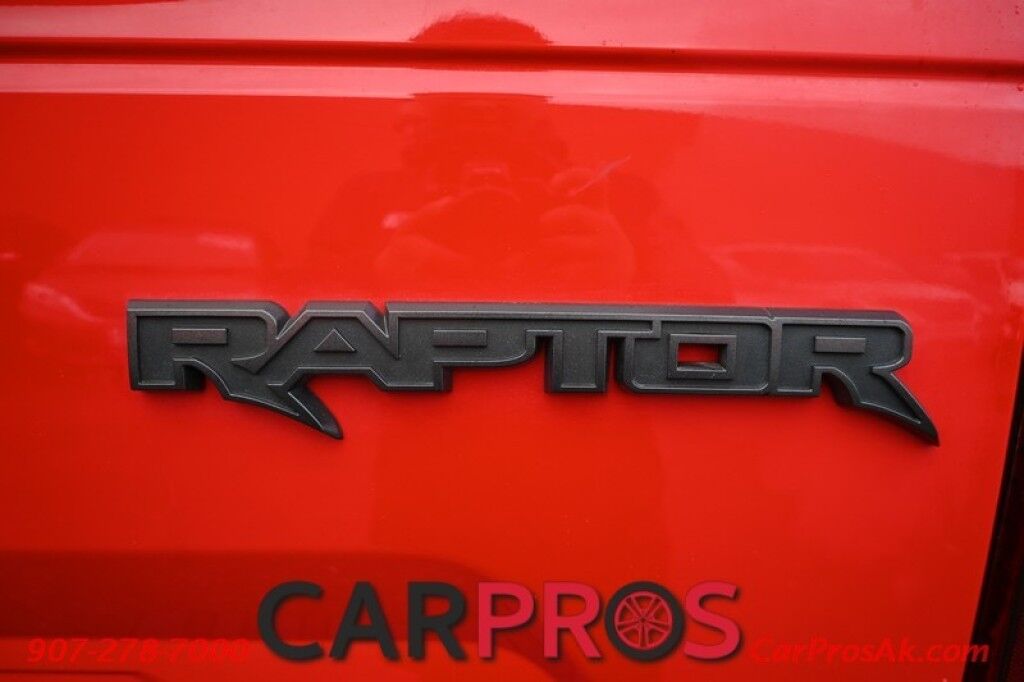 2018 Ford F-150 Raptor - 3.5L V6 Twin Turbo - Automatic - Raptor Tech Package - Front &amp; 2nd Row Heated Leather Seats - Remote Start - Pro Trailer Backup Assist - Off Road Shocks - 360&Acirc;&deg; Camera w- Backup - Spray In Bedliner - Paint Matched Topper - Tow Anchorage AK