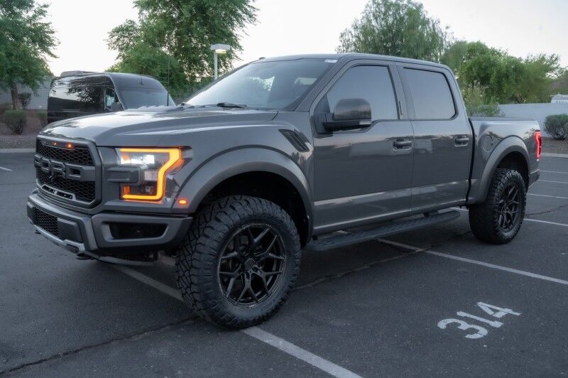 2018 Ford F-150 Raptor 4WD SuperCrew 5.5' Box Crew Cab Pickup