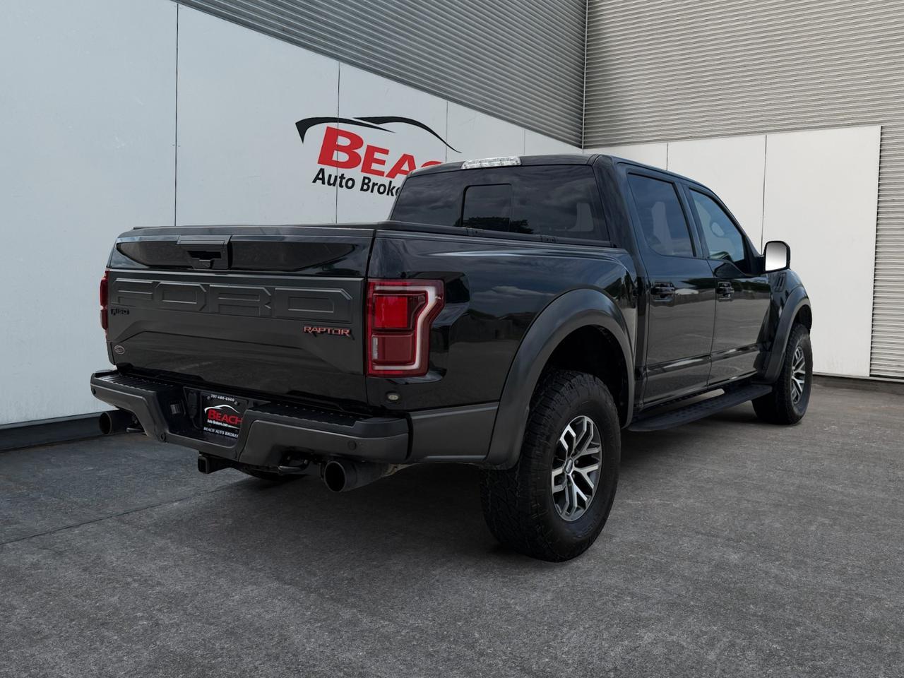 2018 Ford F-150 Raptor, HEATED AND VENTILATED SEATS, HEATED STEERING WHEEL, HEATED REAR, B;O SPEAKERS, TOW PACKAGE, POWER SLIDING REAR WINDOW, BACKUP CAMERA, MOONROOF, APPLE CARPLAY/ANDROID AUTO, THIS RAPTOR IS FULLY LOADED! Norfolk VA