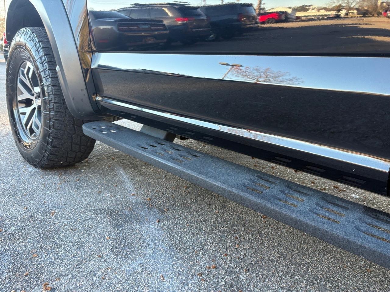 2018 Ford F-150 Raptor, RUNNING BOARDS, FENDER FLARES, TOW PACKAGE, AUTO START/STOP, HEATED AND VENTILATED SEATS, HEATED STEERING WHEEL, POWER SLIDING REAR WINDOW, 360 BACKUP CAMERA, MOONROOF, APPLE CARPLAY/ANDROID AUTO, GET DANGEROUS IN THIS RAPTOR! Virginia Beach VA