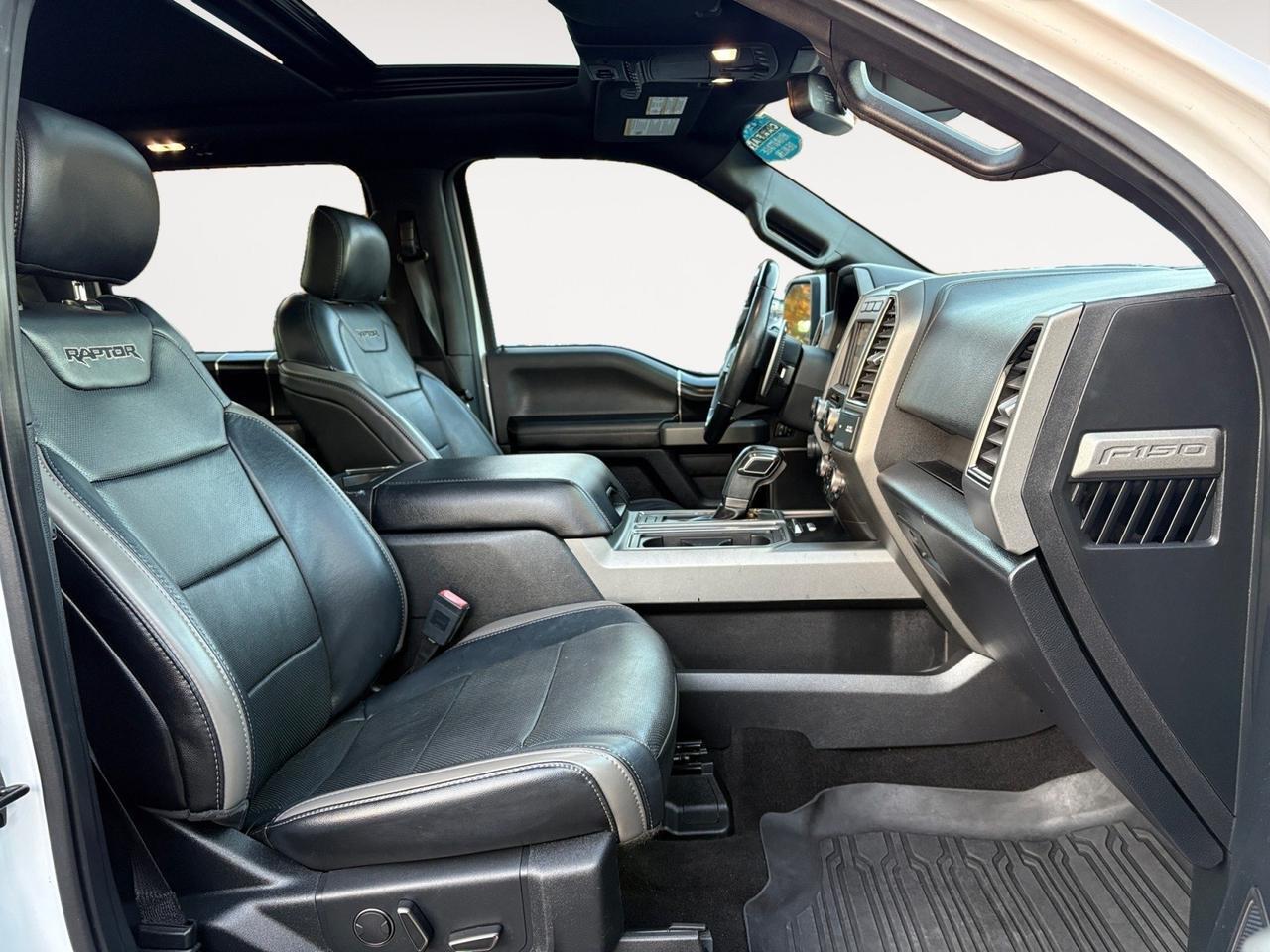 2018 Ford F-150 Raptor, RUNNING BOARDS, TOW PACKAGE, 360 BACKUP CAMERA, AUTO START/STOP, BLIND SPOT ALERT, NAVIGATION, TWIN PANEL MOONROOF, HEATED STEERING WHEEL & SEATS, LOW MILES, ONLY 1 OWNER, TAKE THE DANGEROUS ROAD! Virginia Beach VA