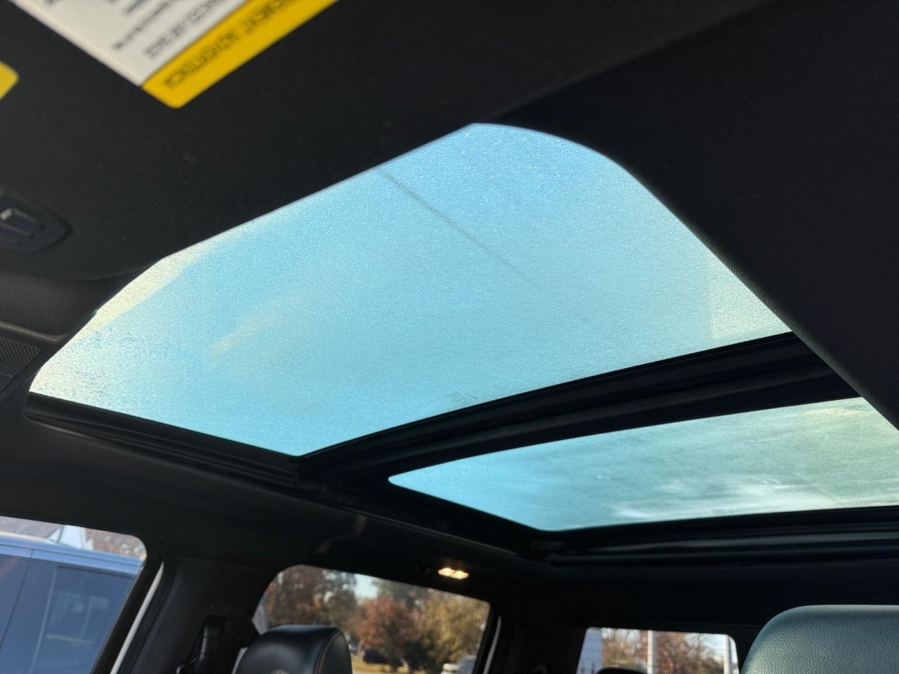 2018 Ford F-150 Raptor, RUNNING BOARDS, TOW PACKAGE, POWER REAR SLIDING WINDOW, BACKUP CAMERA, HEATED STEERING WHEEL, 4X4, TWIN PANEL MOONROOF, CLEAN CARFAX, OWN THE ROAD WITH THIS RAPTOR! Norfolk VA