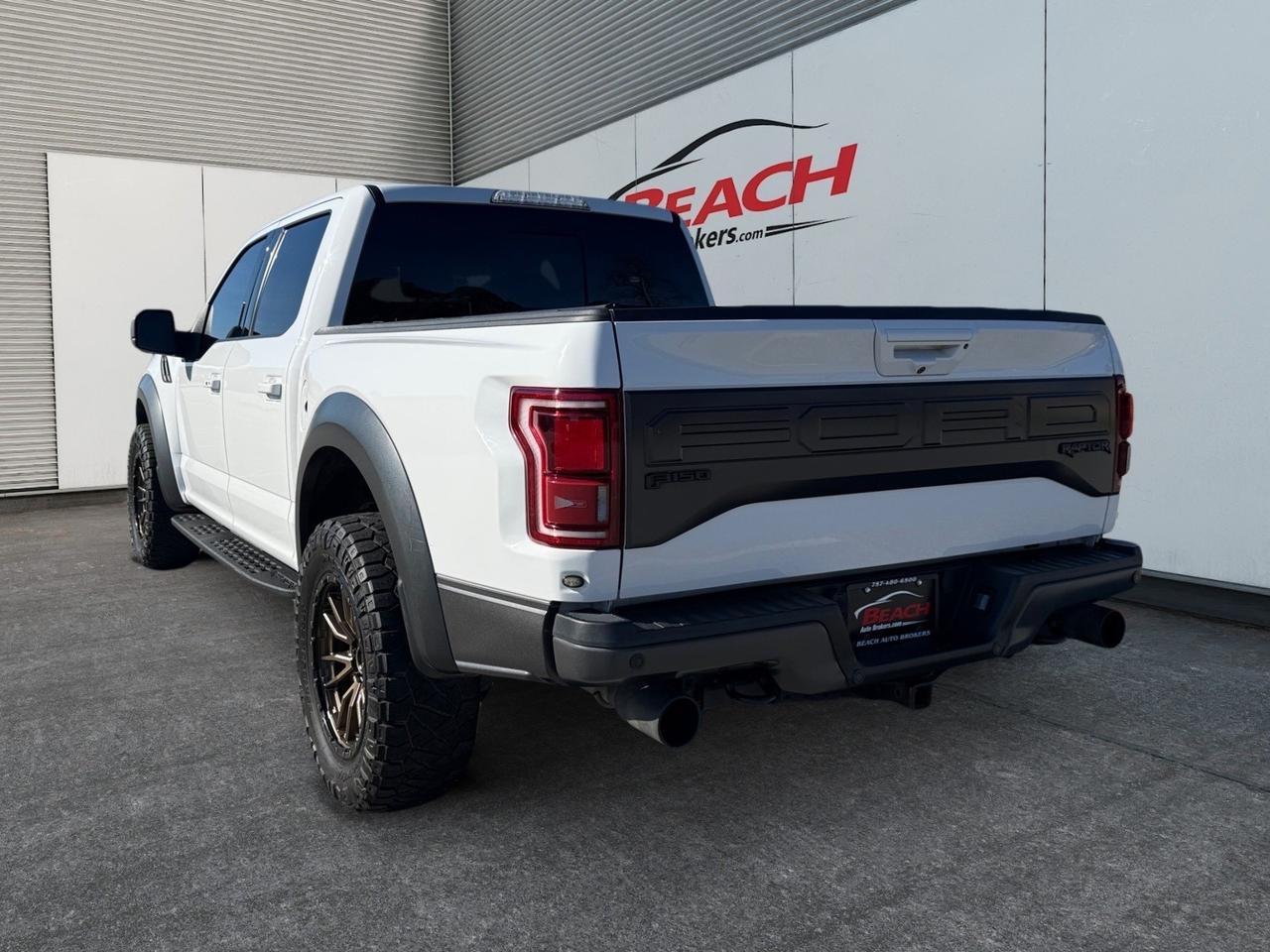 2018 Ford F-150 Raptor, RUNNING BOARDS, TOW PACKAGE, POWER REAR SLIDING WINDOW, BACKUP CAMERA, HEATED STEERING WHEEL, 4X4, TWIN PANEL MOONROOF, CLEAN CARFAX, OWN THE ROAD WITH THIS RAPTOR! Norfolk VA