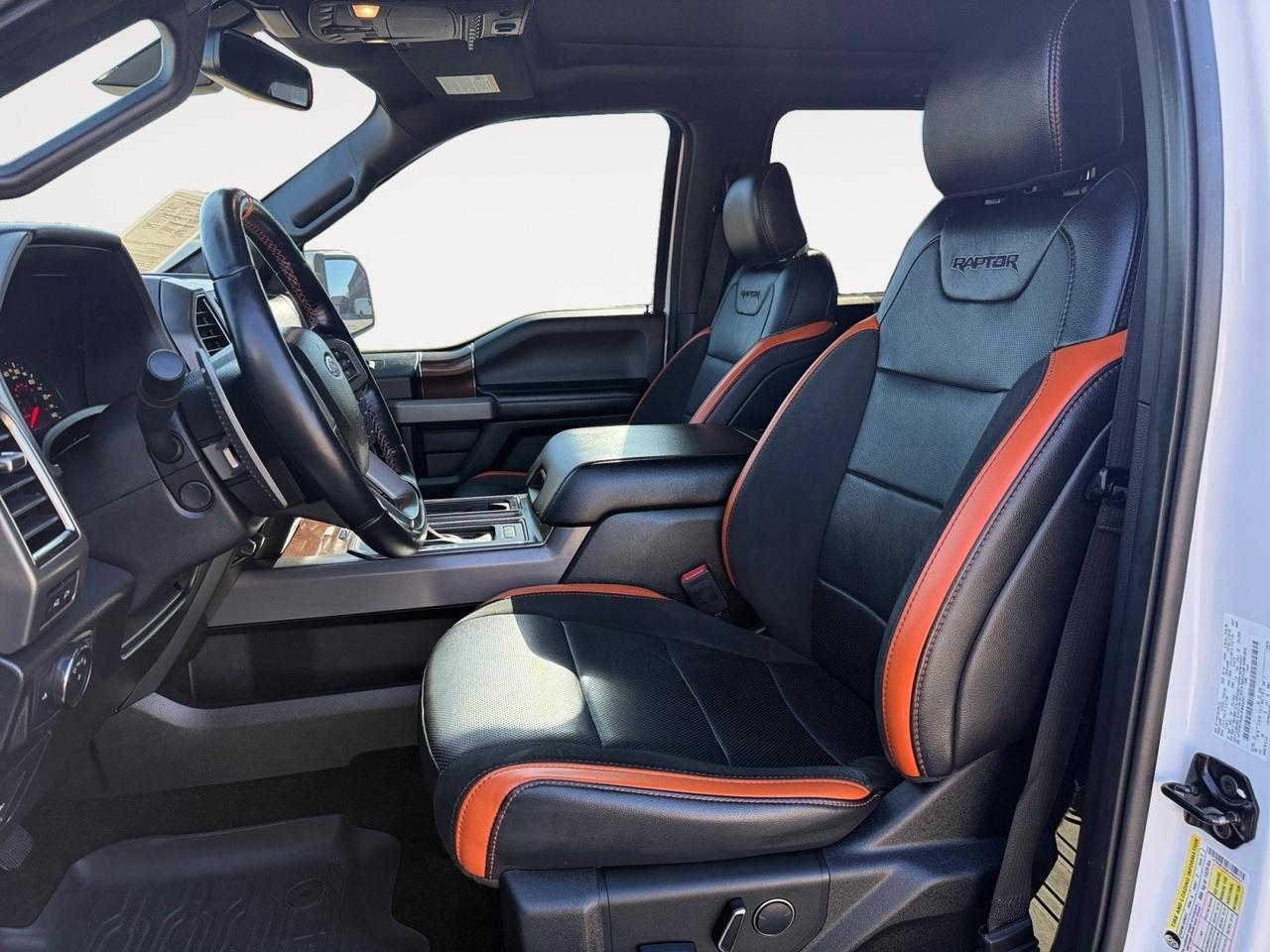 2018 Ford F-150 Raptor, RUNNING BOARDS, TOW PACKAGE, POWER REAR SLIDING WINDOW, BACKUP CAMERA, HEATED STEERING WHEEL, 4X4, TWIN PANEL MOONROOF, CLEAN CARFAX, OWN THE ROAD WITH THIS RAPTOR!