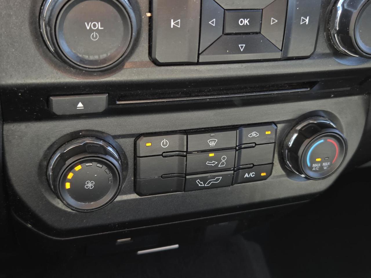 2018 Ford F-150 XL 2WD SuperCrew 5.5' Box Beeville TX