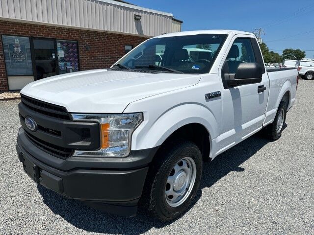 2018 Ford F-150 XL Reg Cab / Short Bed w/ Liftgate