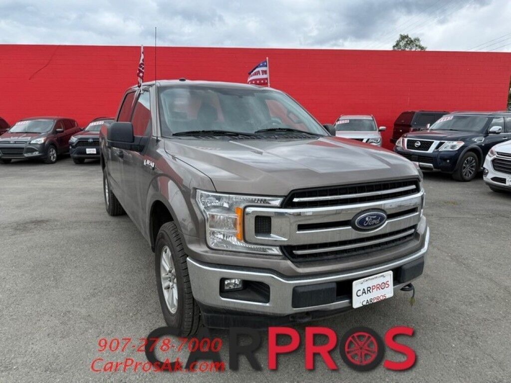 2018 Ford F-150 XLT - 4X4 - 3.5L V6 Ecoboost - Power Windows & Locks - Keyless Entry - Bluetooth - Backup Camera - Aluminum Wheels - Block Heater - Bedliner - Tow Package