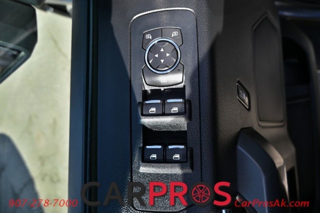 2018 Ford F-150 XLT - 5.0L V8 - Crew Cab - FX4 Off Road Package - 4X4 - Block Heater - Power & Heated Cloth Seats - Remote Start - Twin Panel Moonroof - Trailer Brake Controller - Bedliner - Tow Package Anchorage AK